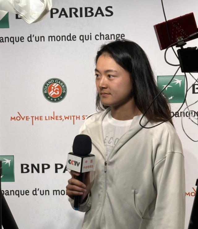 张奔斗：王雅繁，30岁的法网首胜