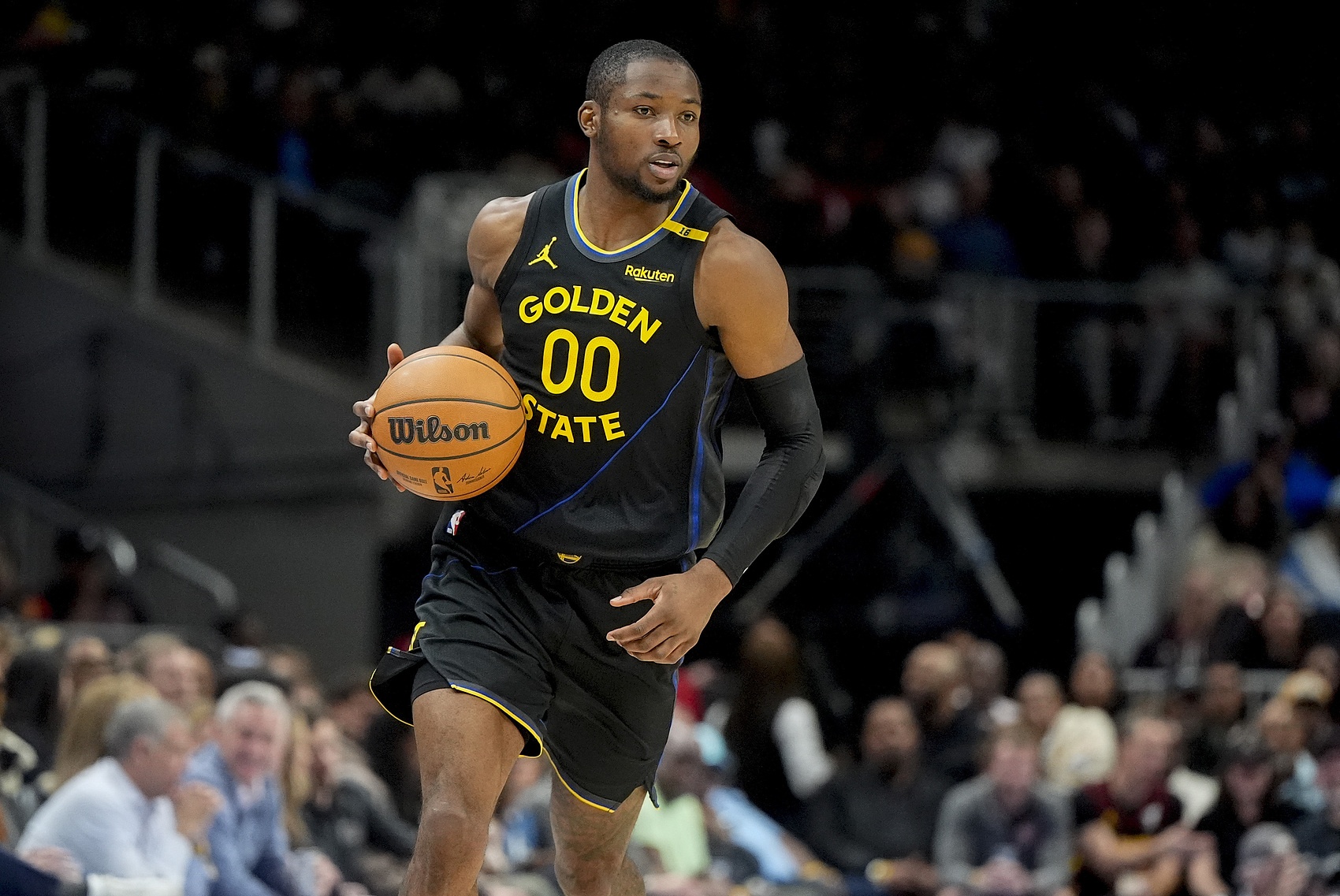 pg电子游戏-赌自己！湾区名记：库明加预计将接受勇士开出的790万资质报价