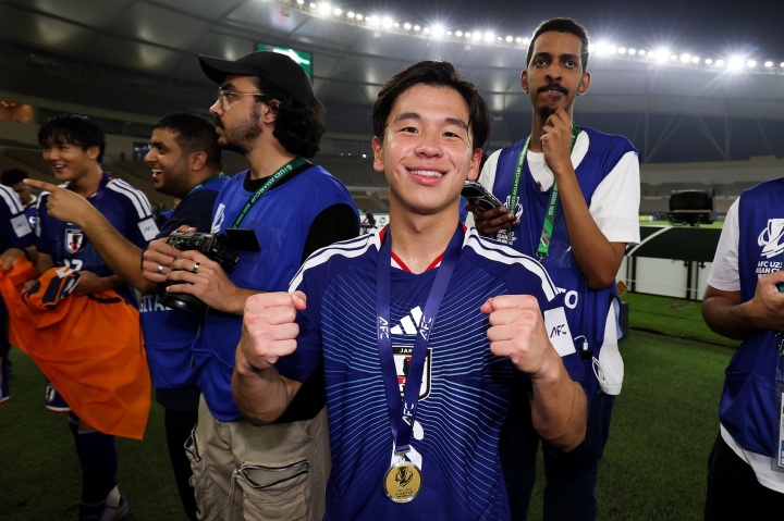 pg电子游戏-决赛对中国远射双响的小仓幸成来自法政大学，身高167身价2.5万欧