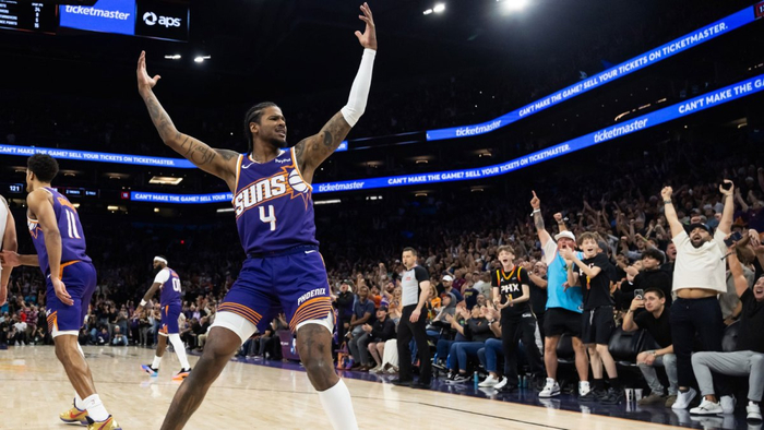 pg电子游戏-反转！格林被太阳摆上货架，1.06亿合同害了他，NBA没有人情！|德雷蒙德·格林|布克|火箭|德拉蒙德-格林|菲尼克斯太阳队_新浪体育_新浪新闻